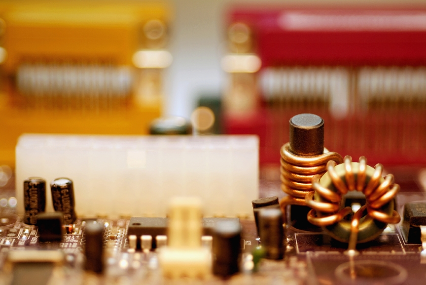 Why Hire American Contract Manufacturers?